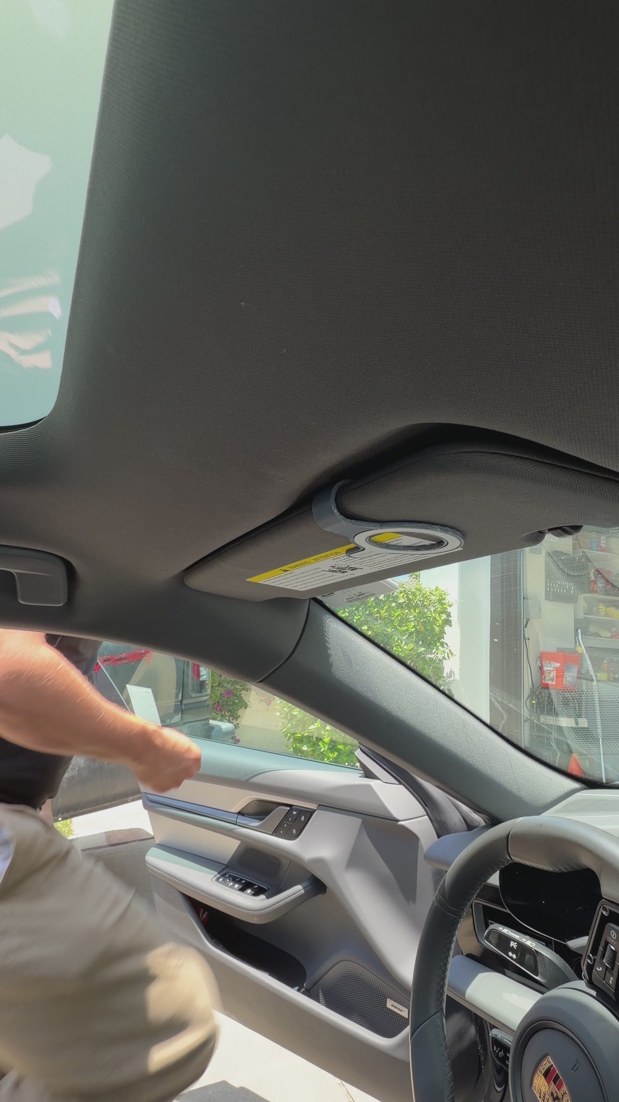 Magsafe car sun visor clip